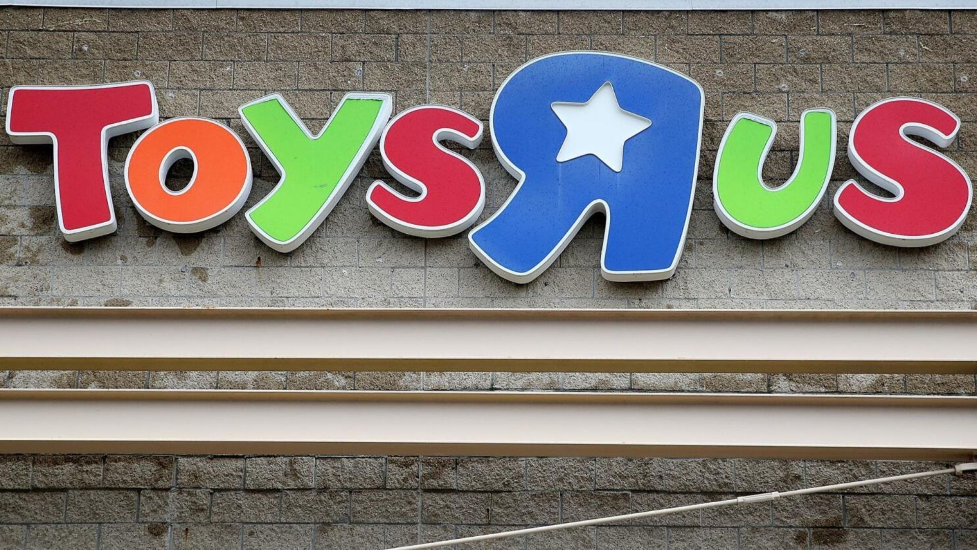 Toys “R” Us : comment un LBO mal structuré peut contribuer à la chute d’une entreprise