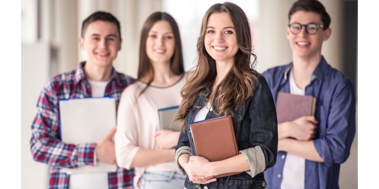 Financia BS : Ces étudiants de Bachelors racontent leur expérience !