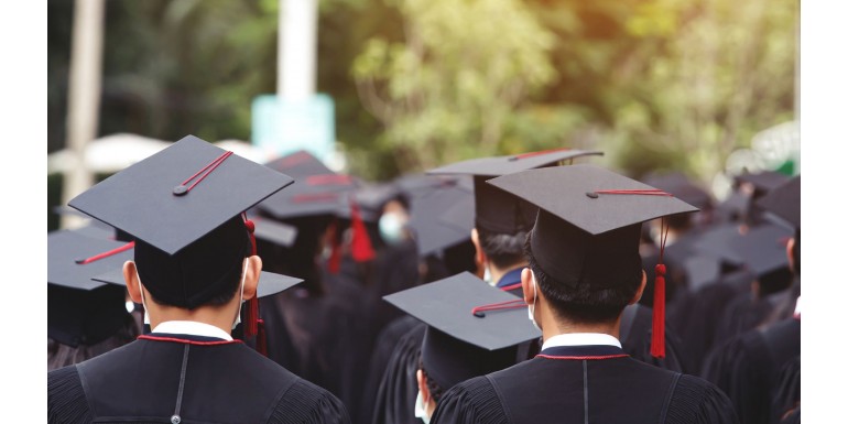 Applying for a Job in finance without a top school degree: mission impossible?