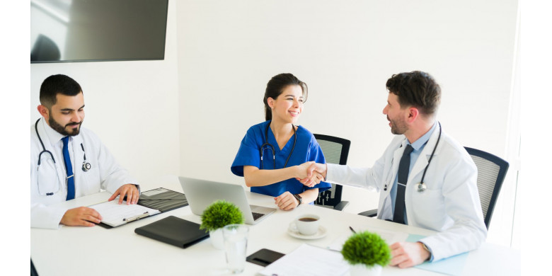 Healthcare, B2B Services, Tech: why are these specializations gaining momentum among investment funds?