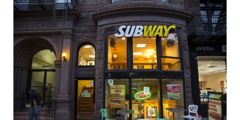 Roark Capital va racheter Subway